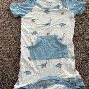 Kyte Baby dinosaur short romper, 18-25 mo